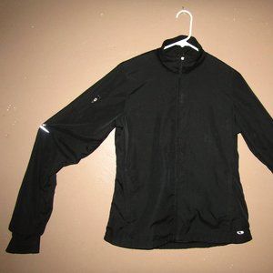 Activewear windbreaker